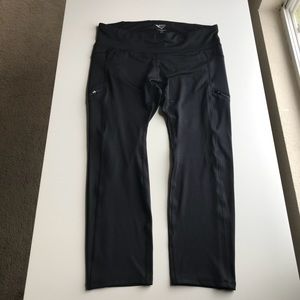 Pony Athletic/Yoga Pants Med, Black zipper pockets